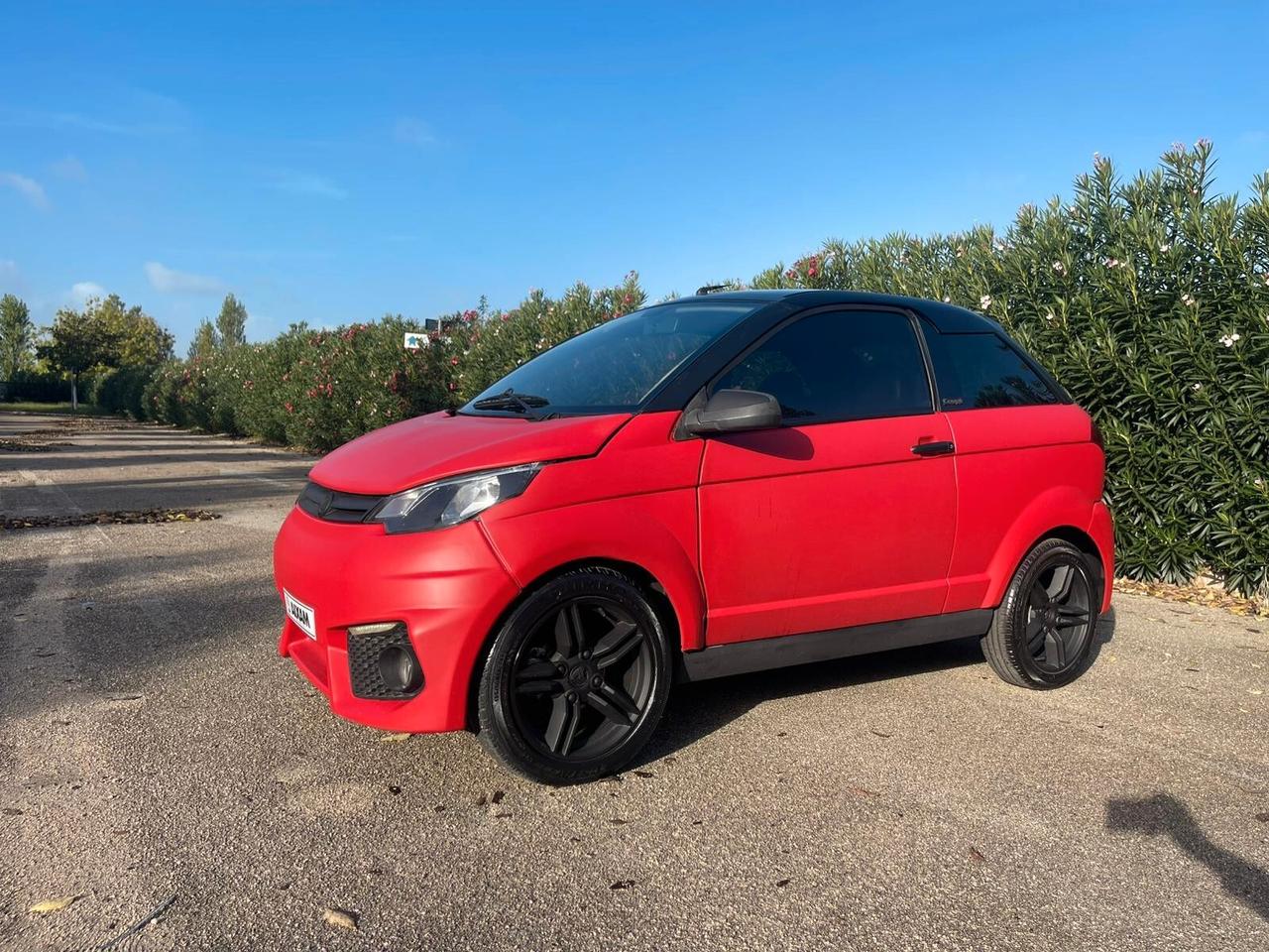 Minicar Aixam Coupé GTI Red matt