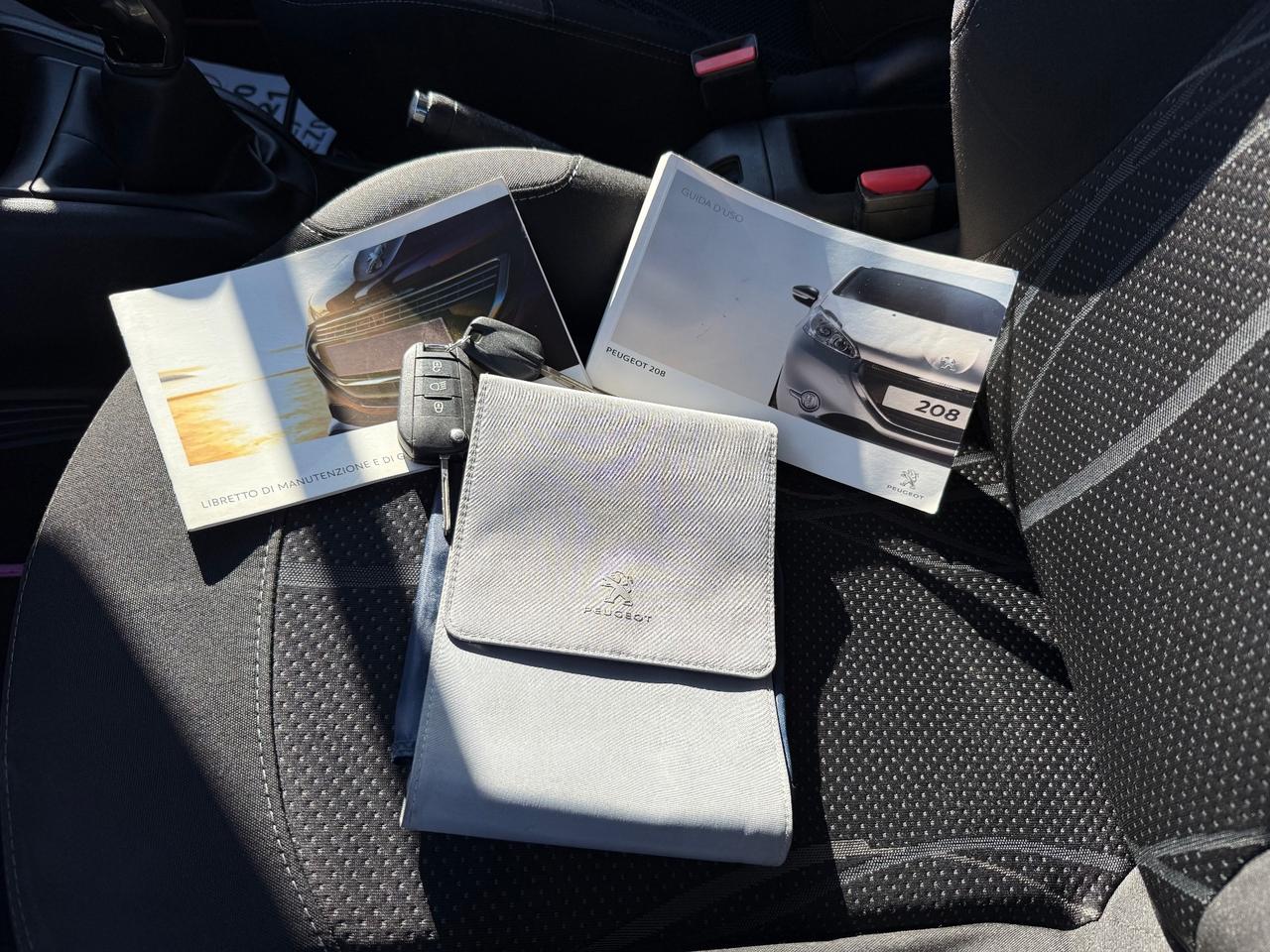 Peugeot 208 1.2 VTi 82 CV 5 porte