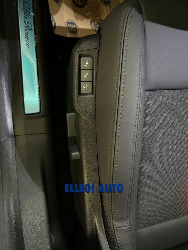 ALFA ROMEO Junior 1.2 145 CV Hybrid eDCT6 Speciale KM 0