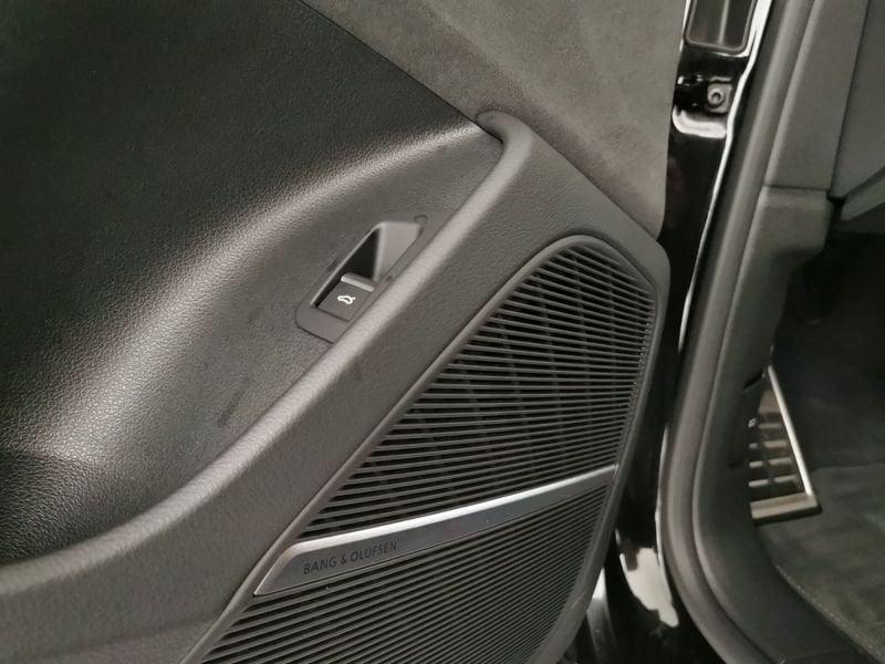 Audi Q8 SQ8 4.0 tfsi Sport Attitude quattro tiptronic