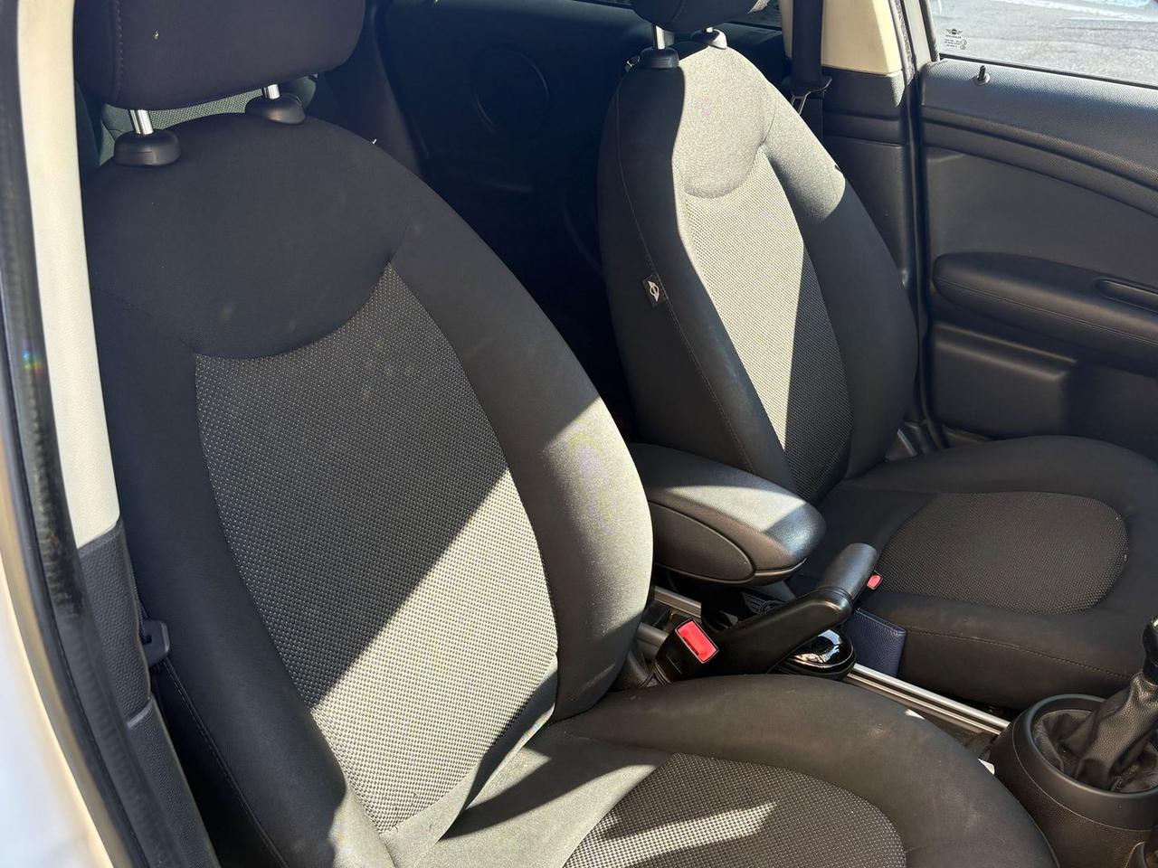 Mini Cooper D Countryman Countryman 1. #10399