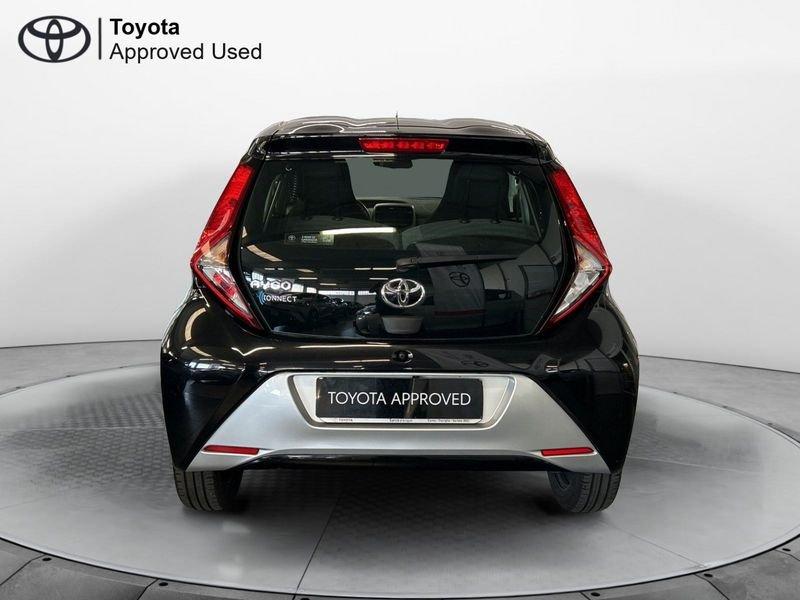 Toyota Aygo Connect 1.0 VVT-i 72 CV 5 porte x-fun