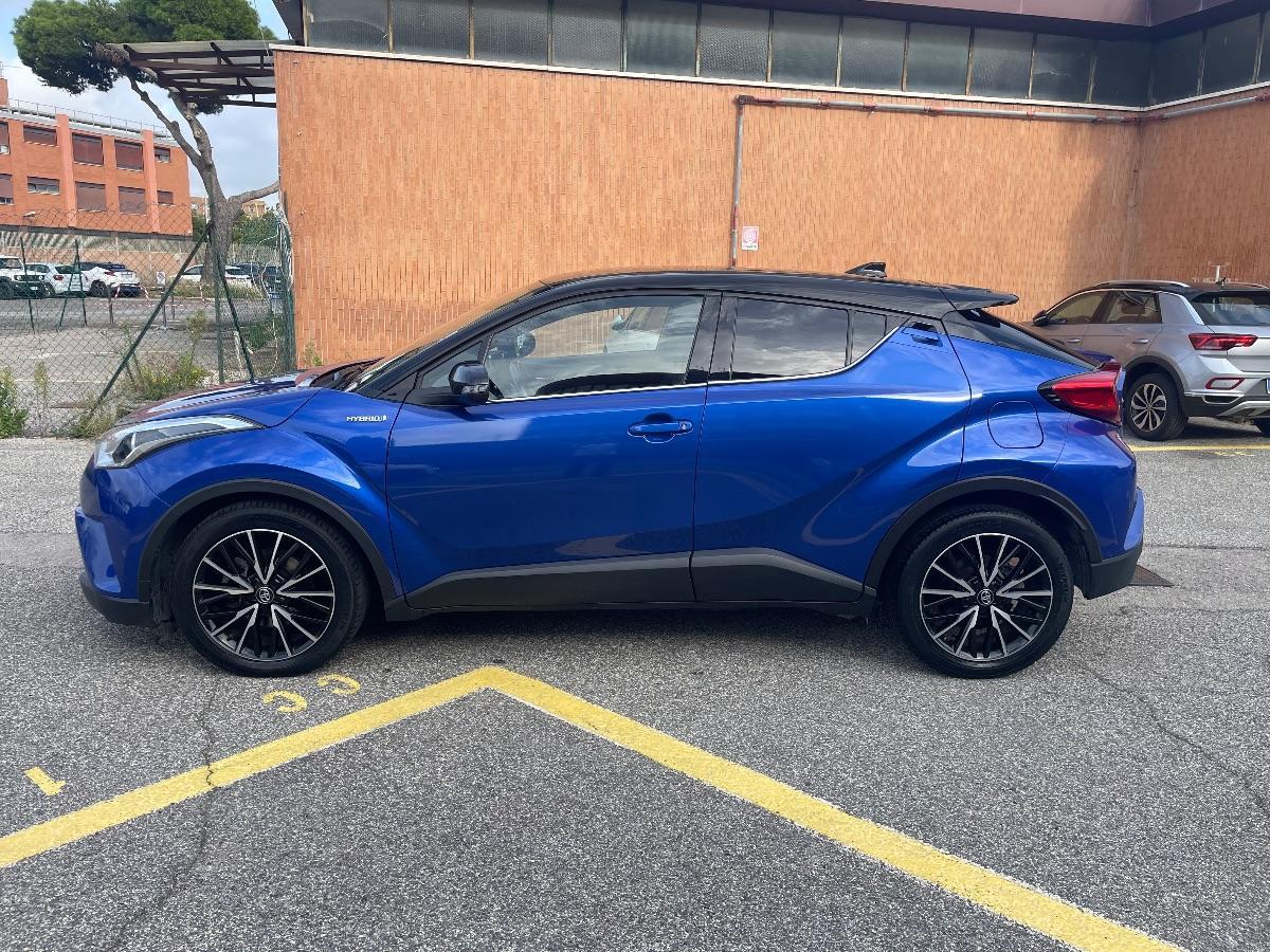 TOYOTA - C-HR - 1.8 Hybrid E-CVT Lounge