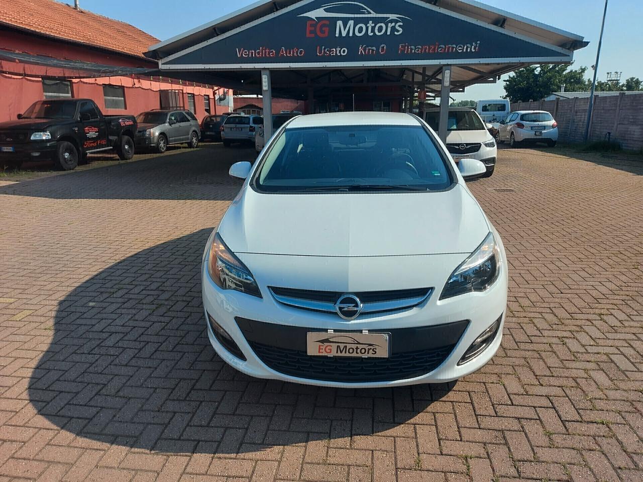 Opel Astra 1.4 Turbo 140CV 4 porte GPL 19.000 KM!!!