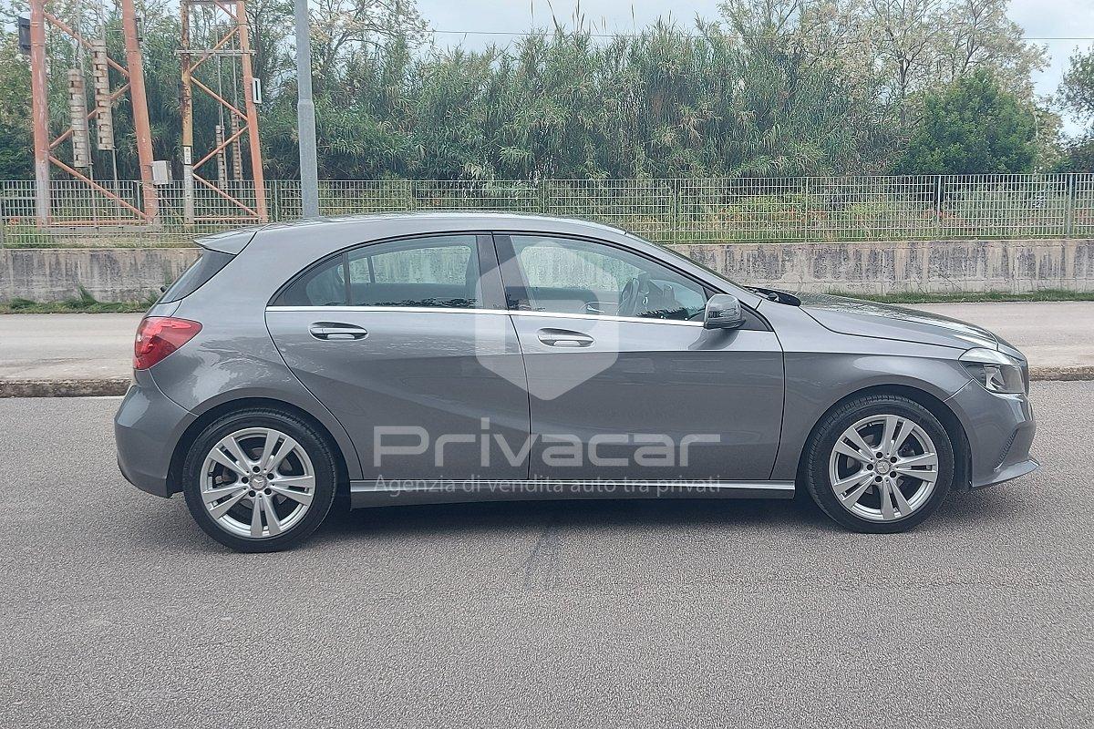 MERCEDES A 180 d Business