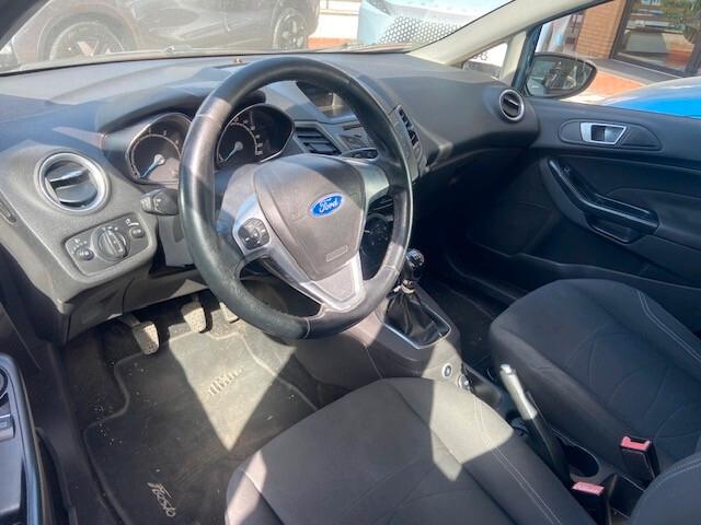 Ford Fiesta 1.4 5 porte Bz.- GPL