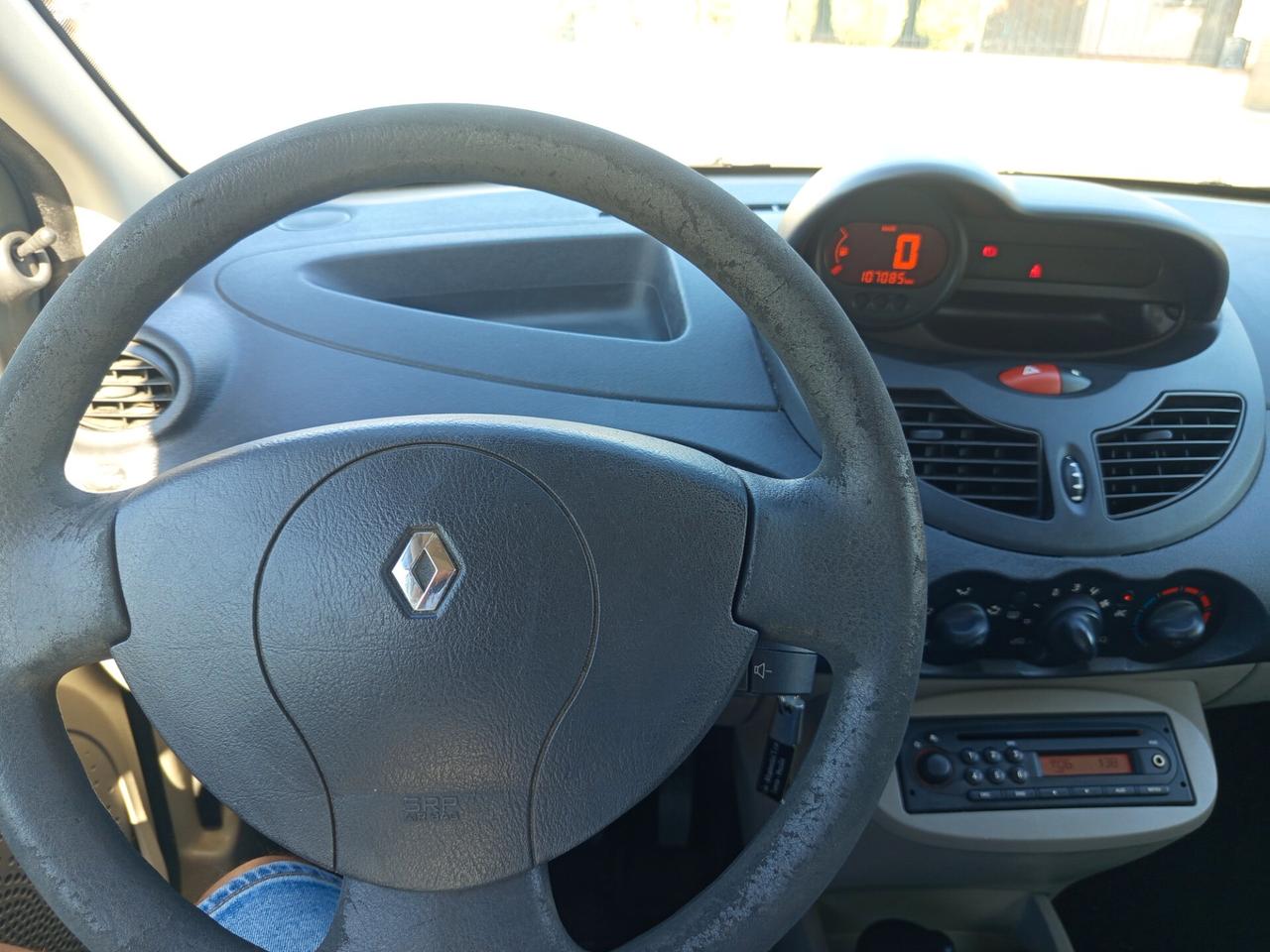 Renault Twingo 1.2 8V Dynamique
