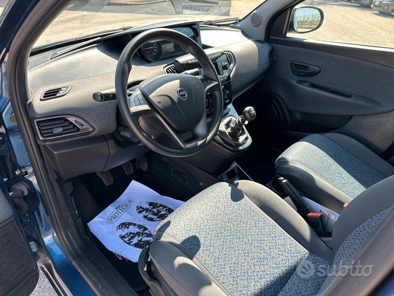 Lancia Ypsilon 1.0 FireFly 5 porte S&S Hybrid