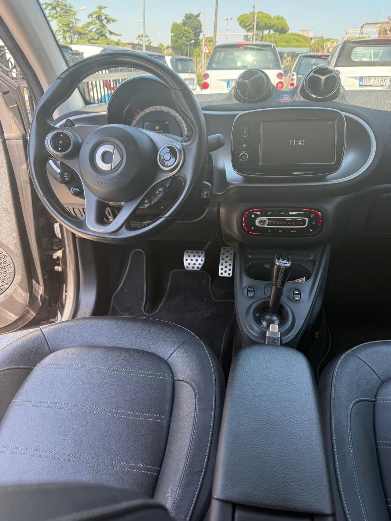 Smart ForTwo BRABUS 0.9 Turbo twinamic cabrio