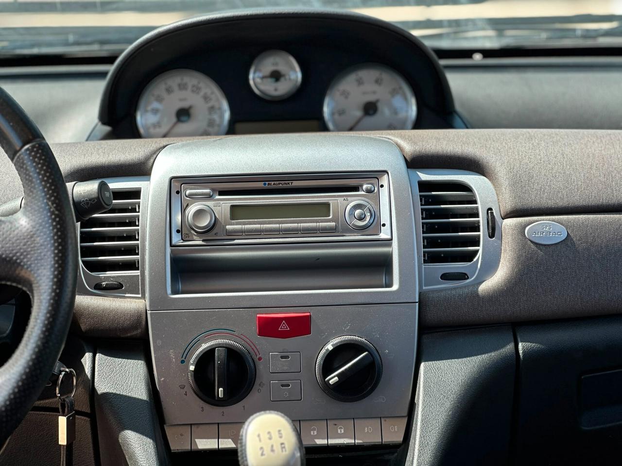 Lancia Ypsilon 1.2 69CV Diva