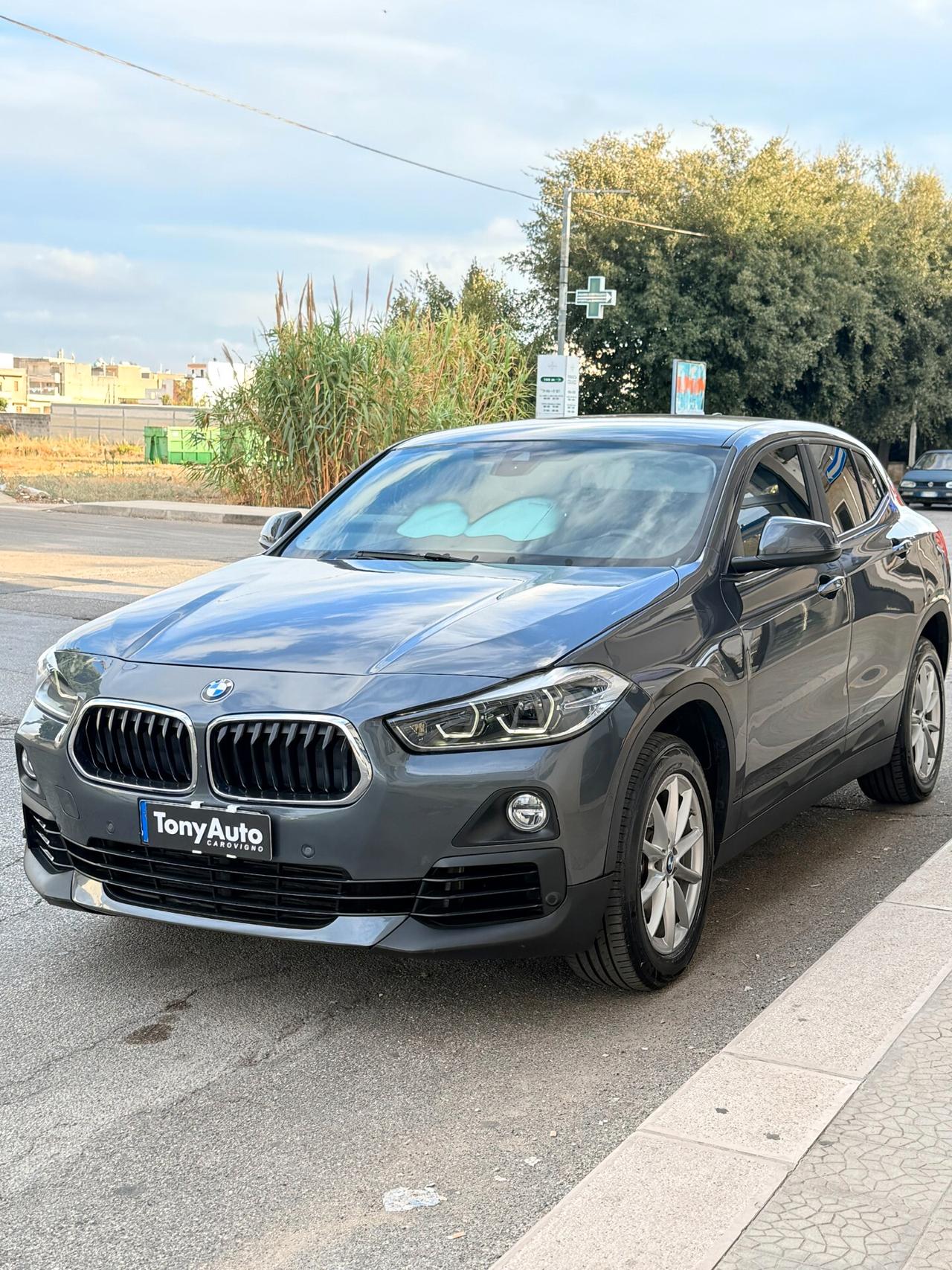 Bmw X2 sdrive18d auto NAVI,ANDROID AUTO,BLUETOOTH,SENSORI DI PARCHEGGIO,BLOCK SHAFT,FULL LED,PORTELLONE AUT