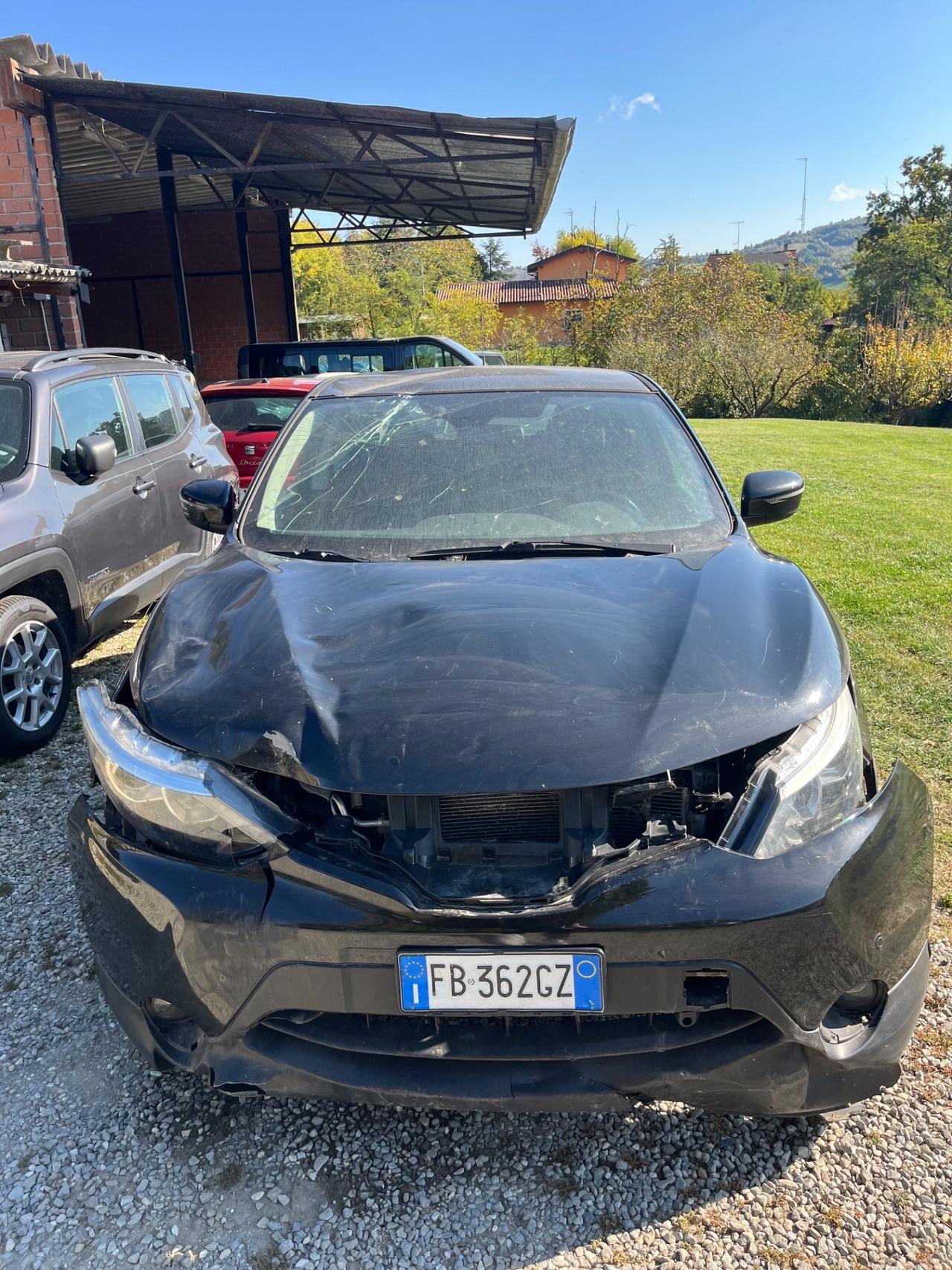 Nissan Qashqai 1.6 dCi AUTOMATICO POCO INCIDENTATO
