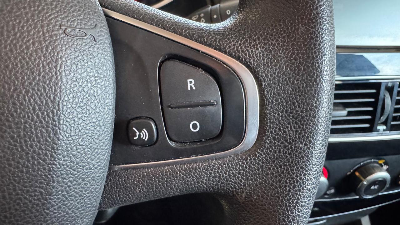 Renault Clio dCi 8V 90 CV 5 porte Moschino Life