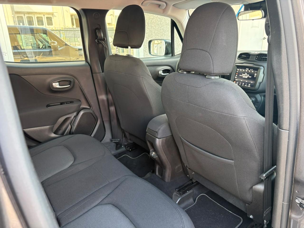 Jeep Renegade 1.6 Mjt 120 CV Longitude