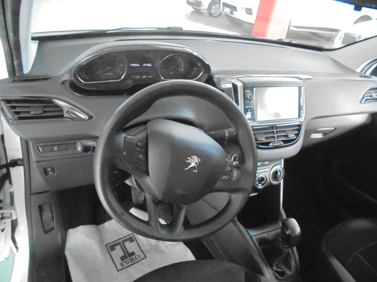 Peugeot 208 1.2 VTi 82 CV 5 porte Active