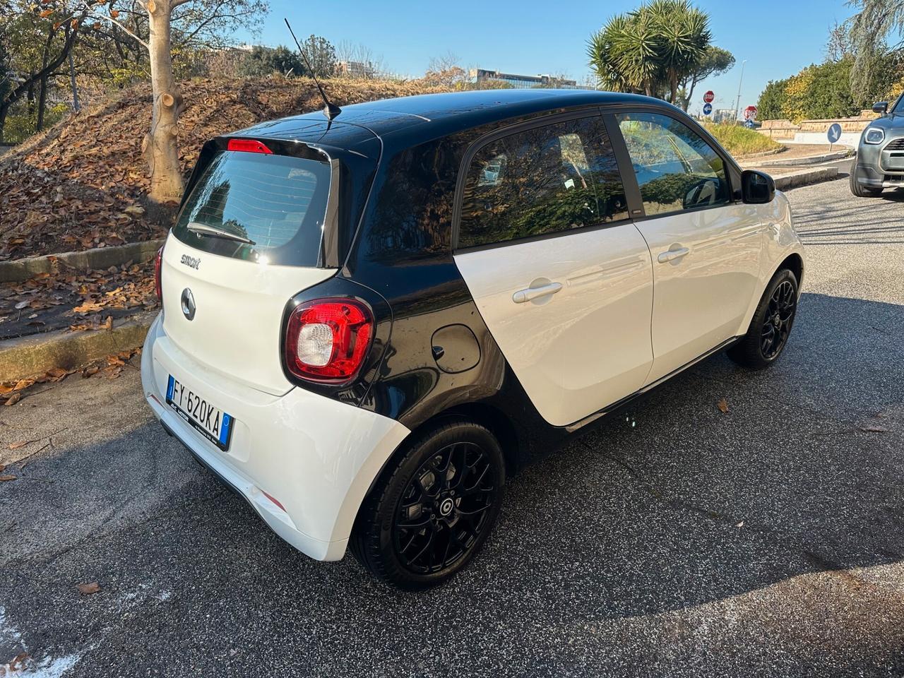 Smart ForFour 09/19 KM.23412 C. Aut. S.passion