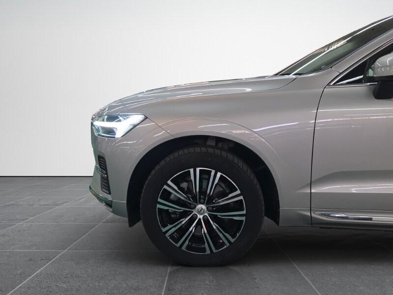 VOLVO XC60 (2017-->) XC60 B4 (d) automatico Plu...