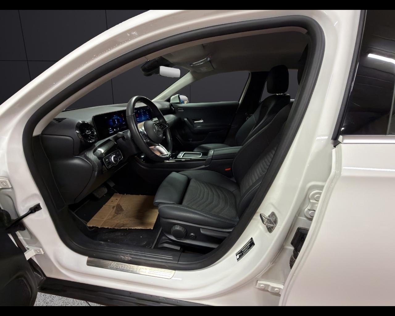 Mercedes-Benz A 180 d Automatic Advanced