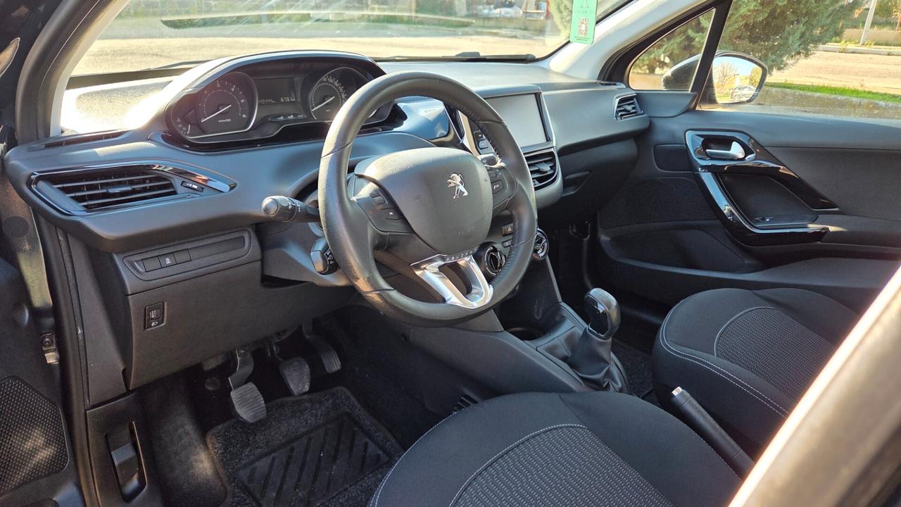 Peugeot 208 BlueHDi 5 porte Allure