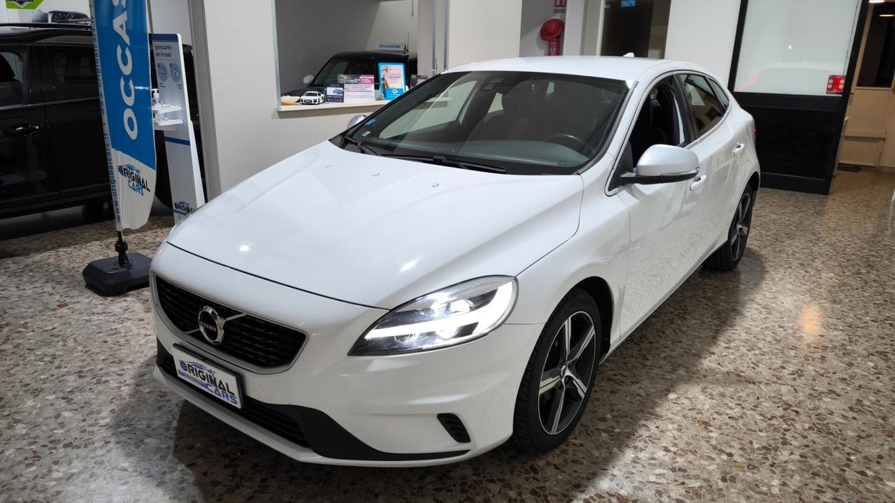 Volvo V40 D2 R-design