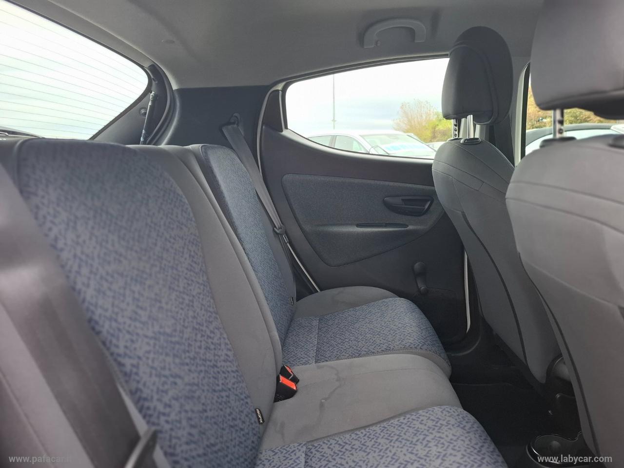 LANCIA Ypsilon 1.0 FireFly 5p.S&S Hybrid Silver
