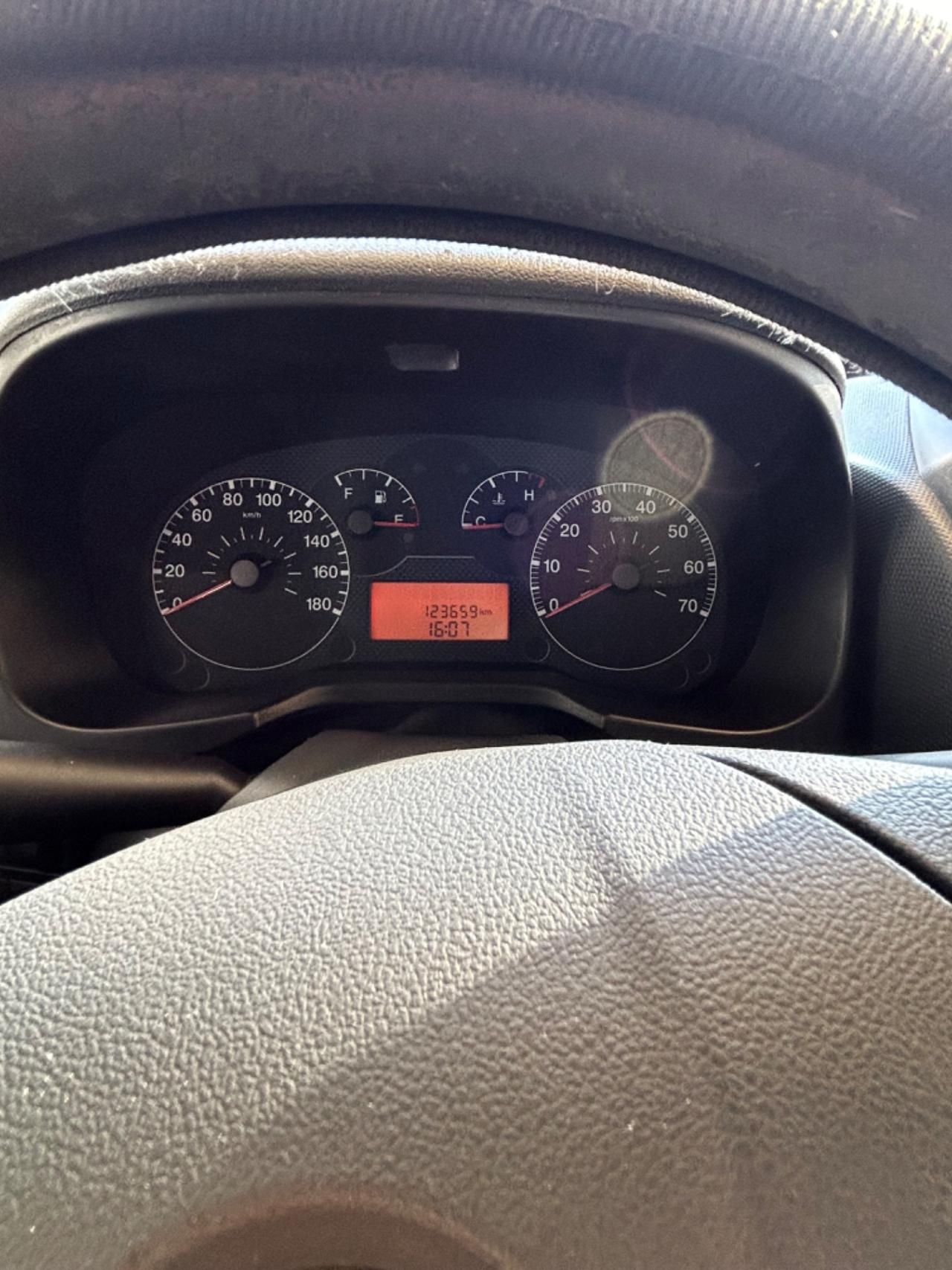 Fiat Qubo 1.3 MJT 75 CV Trekking