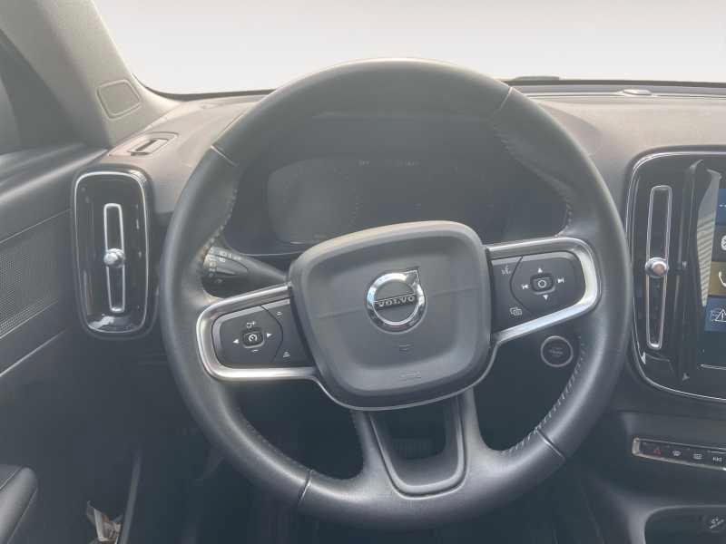 VOLVO XC40 2.0 d3 Momentum Core AuTo