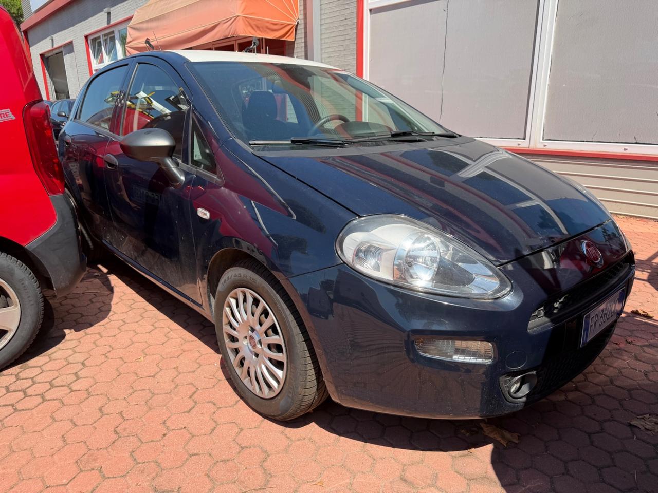 Fiat Punto 1.3 MJT II S&S 95 CV 5 porte Street