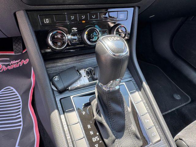SKODA Superb 2.0 TDI EVO 150 CV SCR DSG Wagon Executive