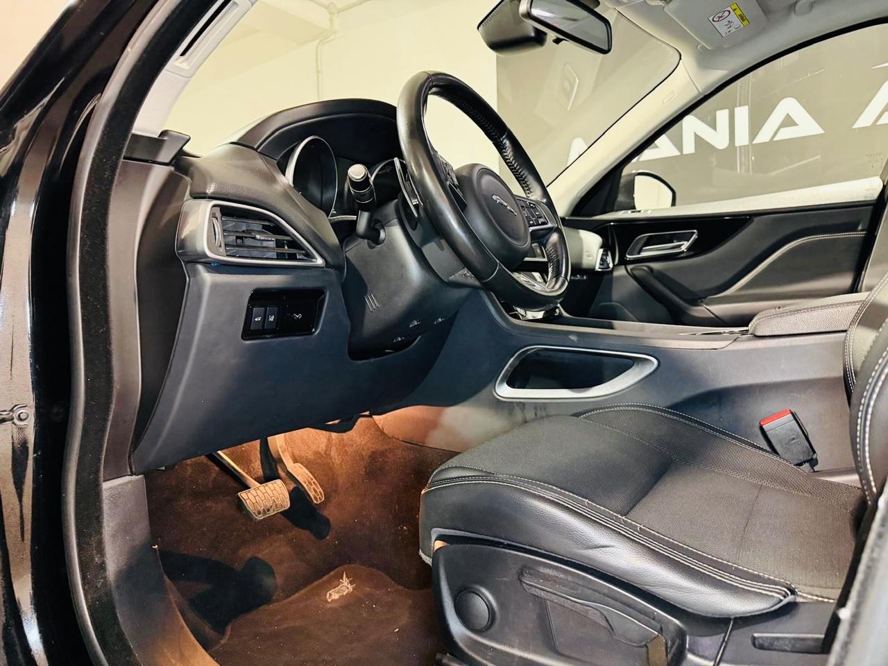 JAGUAR F-PACE*2.0*180 CV*AWD*R-LINE*