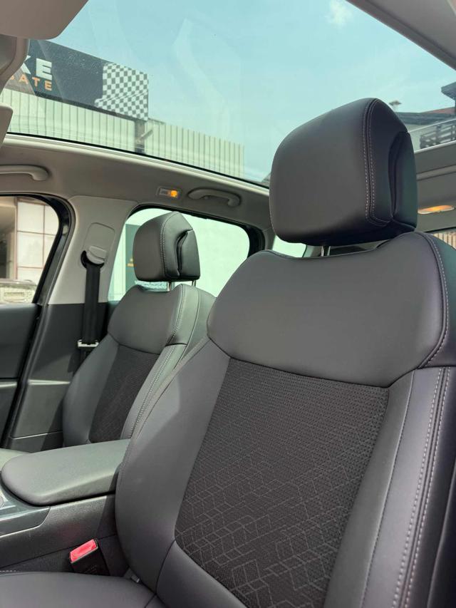 PEUGEOT 3008 1.6 HDi 115CV Allure