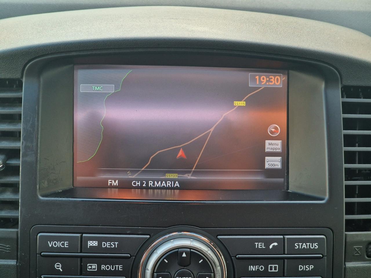 Nissan Navara 2.5 dCi 190CV