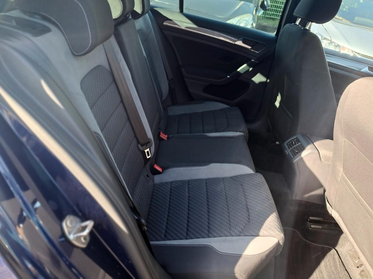 Volkswagen Golf 1.4 TSI 150 CV 5p. R-Line