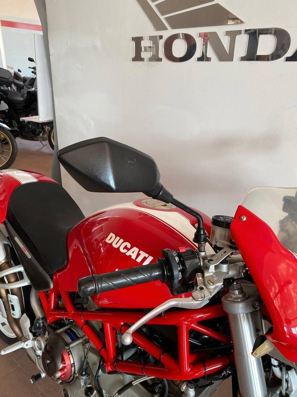 Ducati Monster S2R 1000