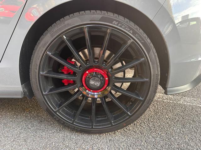 VOLKSWAGEN Golf 2.0 TSI GTI DSG con 19''