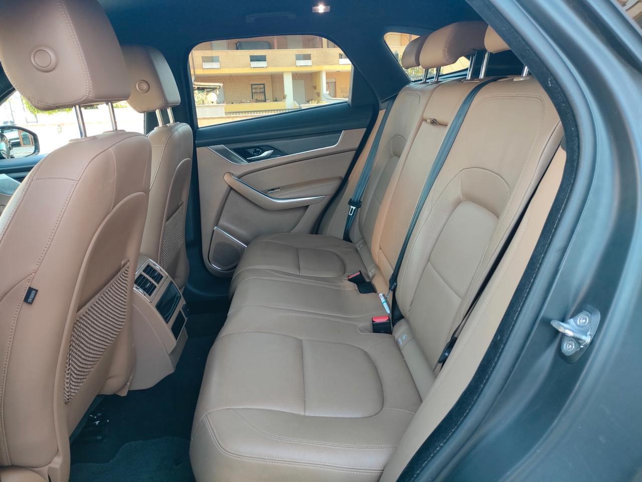 Jaguar F-Pace 2.0 D 204 CV AWD aut. R-Dynamic S