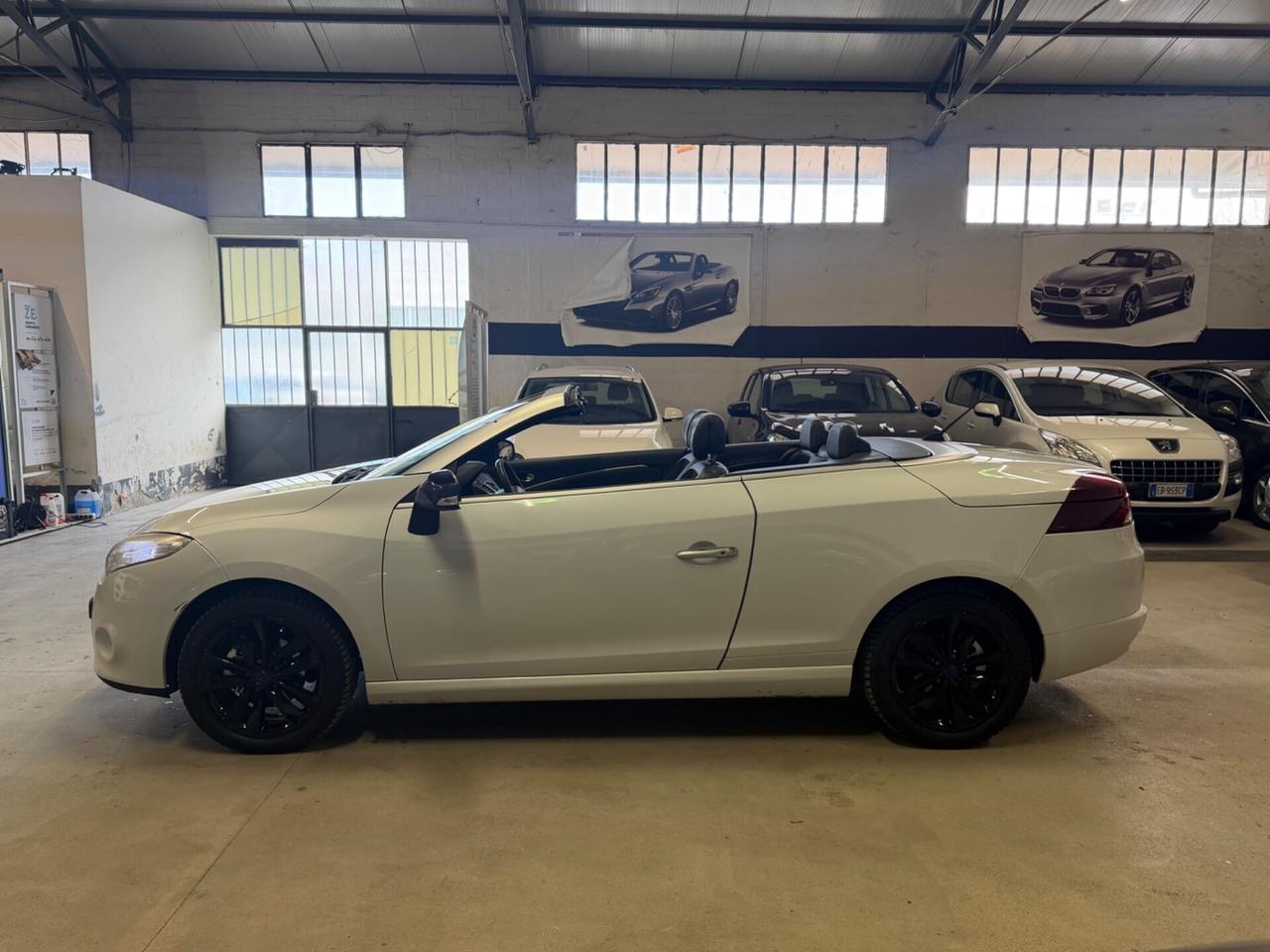 Renault Megane Mégane CABRIOLET-1.9 dCi 130CV Dynamique Cabriolet