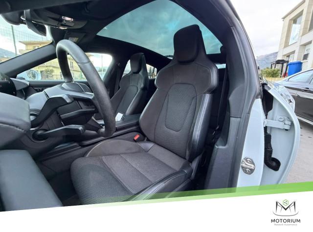 Porsche Taycan Performance Plus