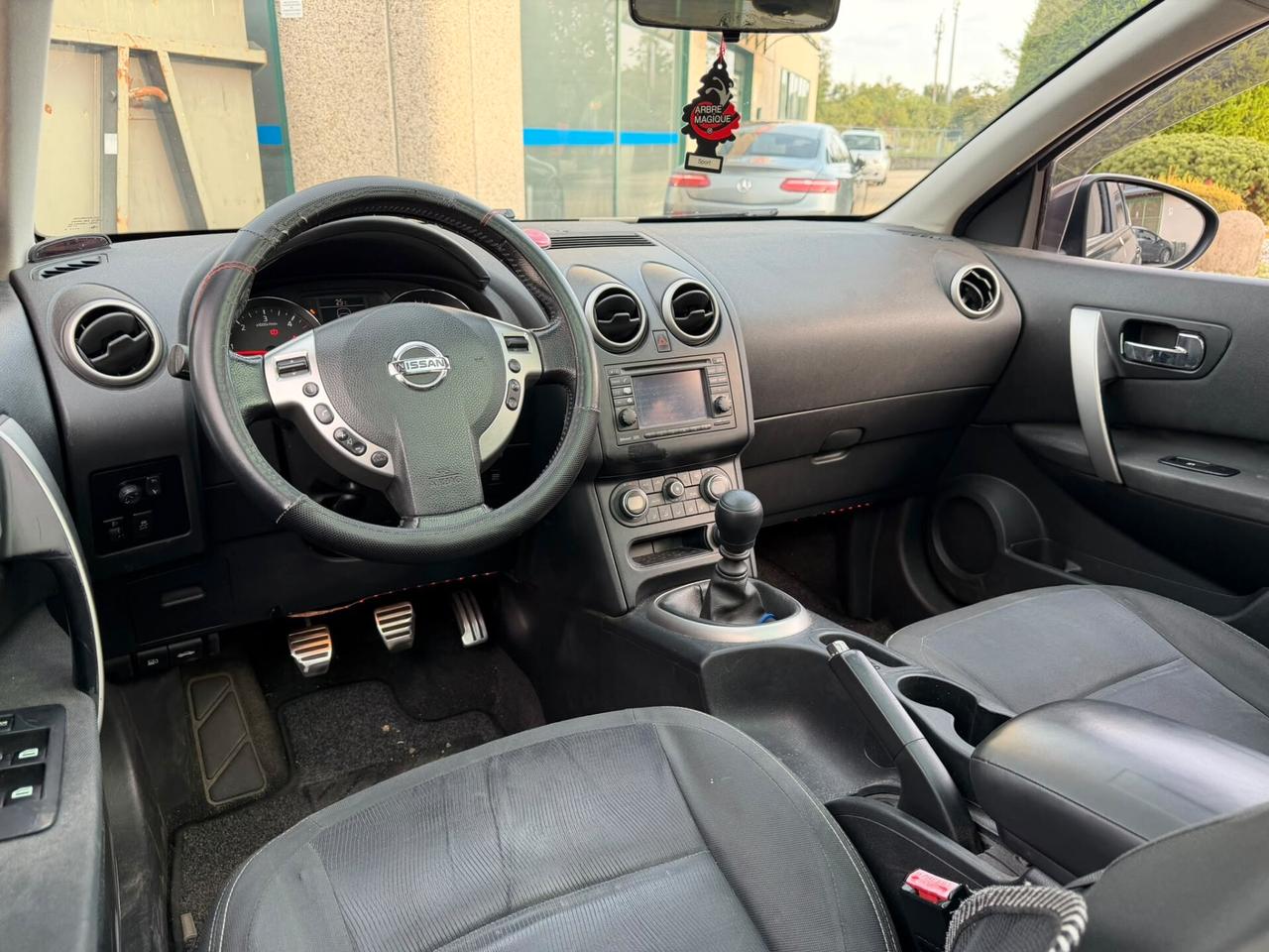 Nissan Qashqai 2.0 dCi DPF Tekna