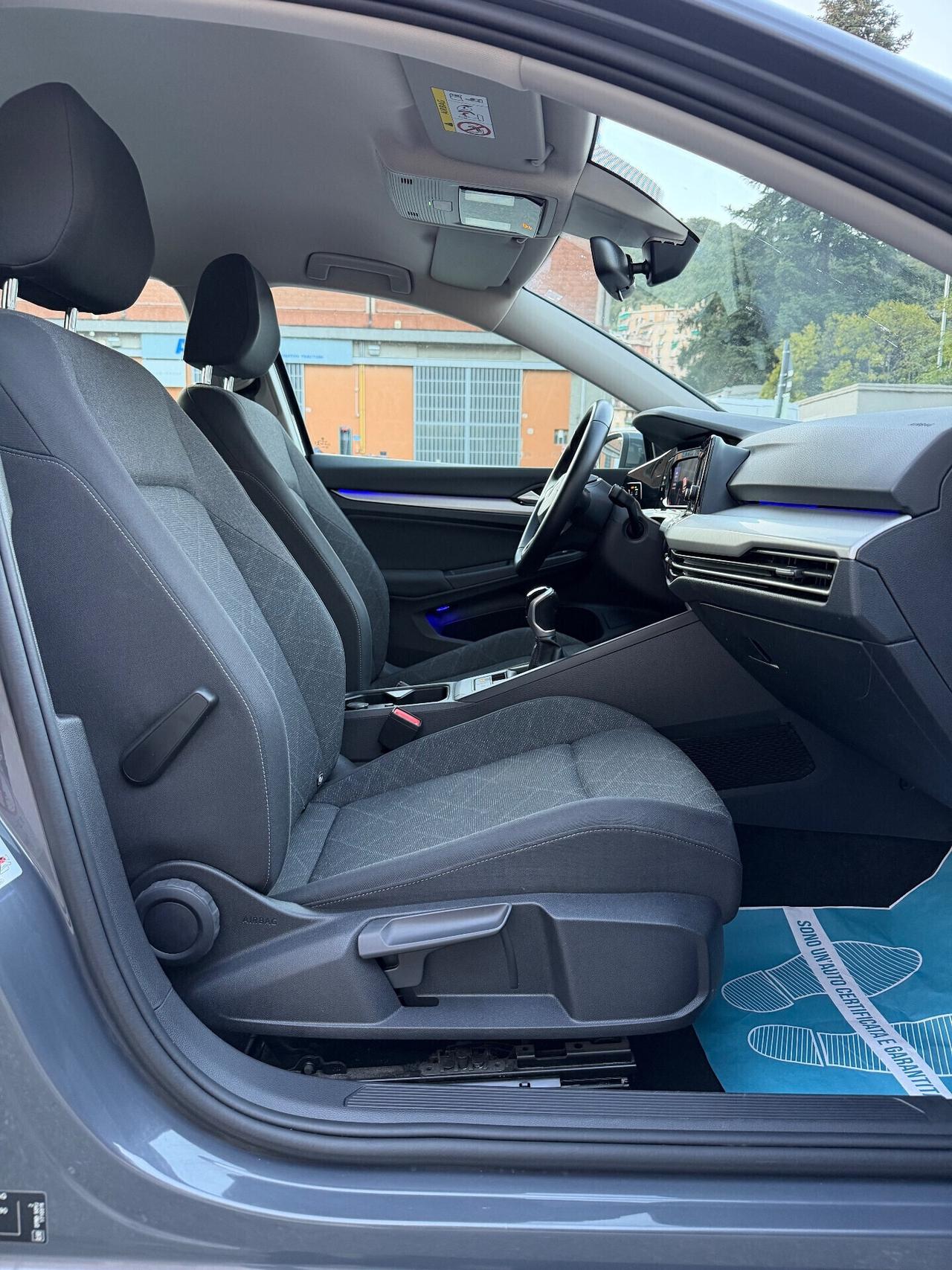 Volkswagen Golf 2.0 TDI 115 CV - CAMBIO MANUALE- NEOPATENTATI