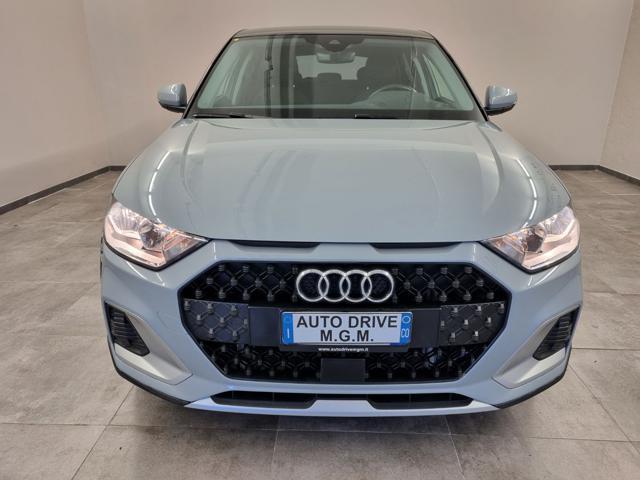AUDI A1 citycarver 30 TFSI