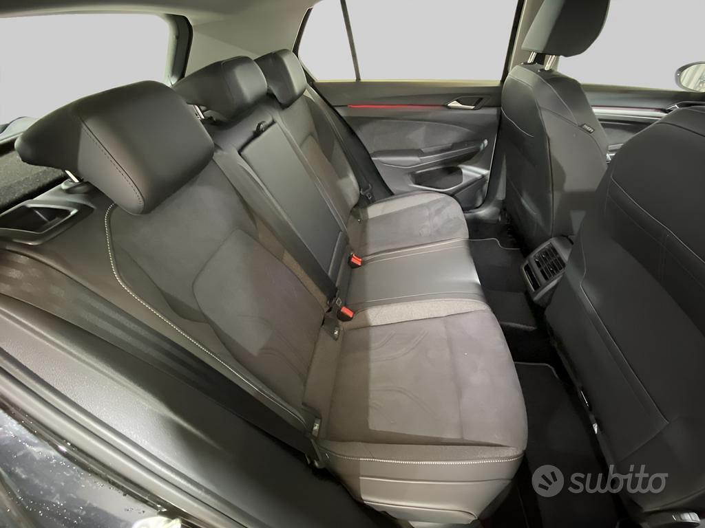Volkswagen Golf 2.0 tdi Style 150cv dsg