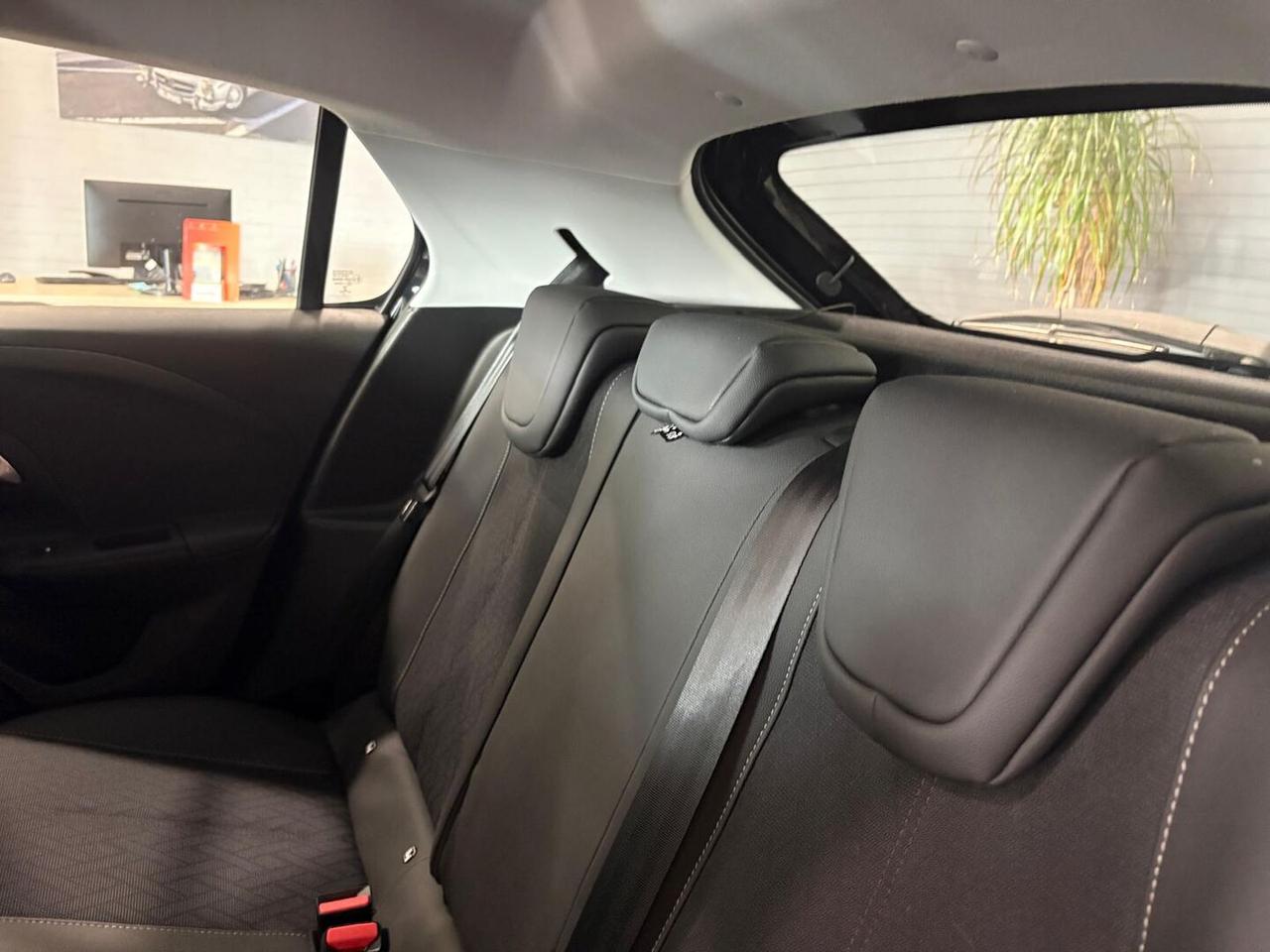 Opel Corsa 1.2 GS Line + s&s 100cv