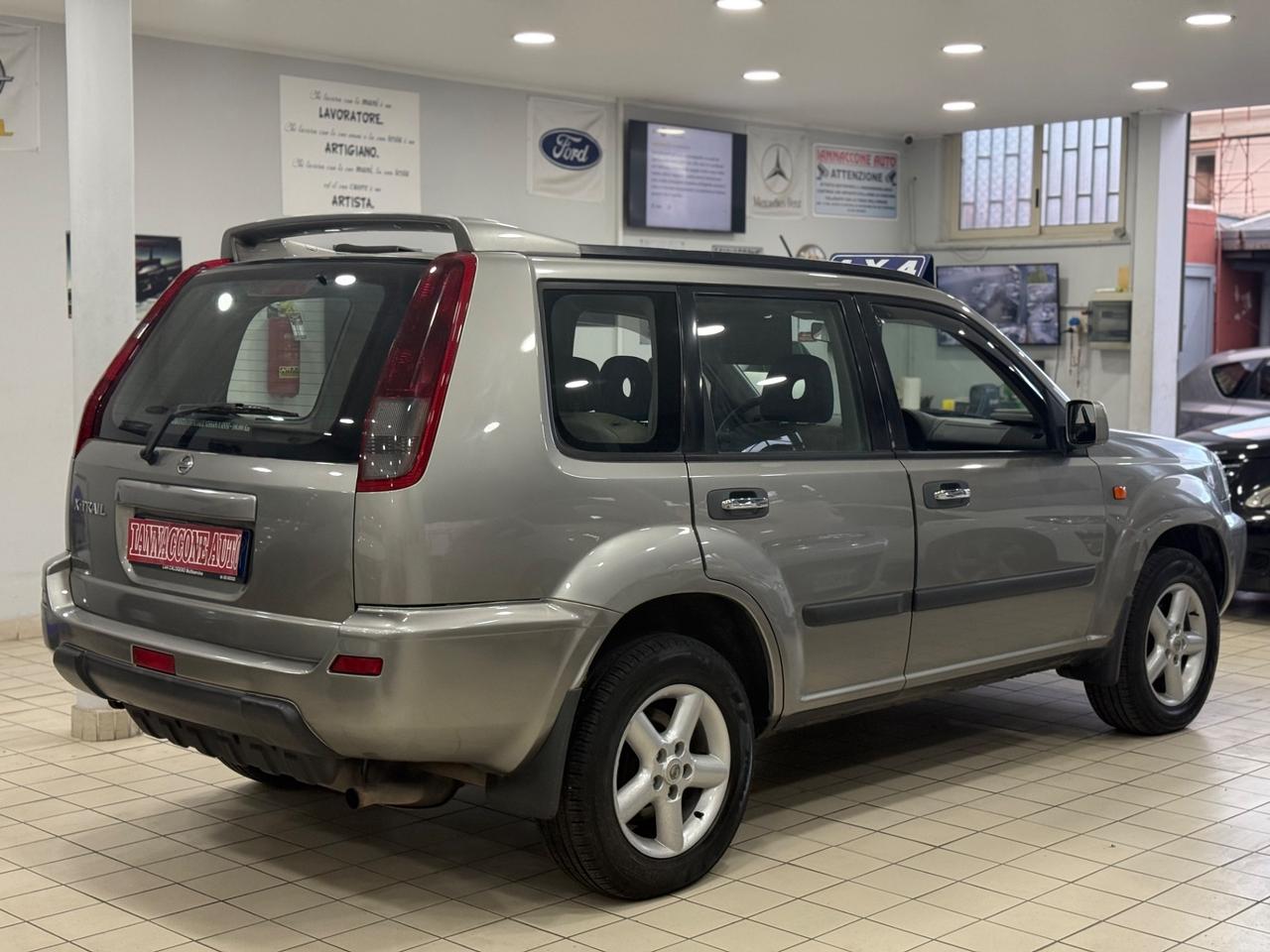 Nissan X-Trail 4x4 elegance