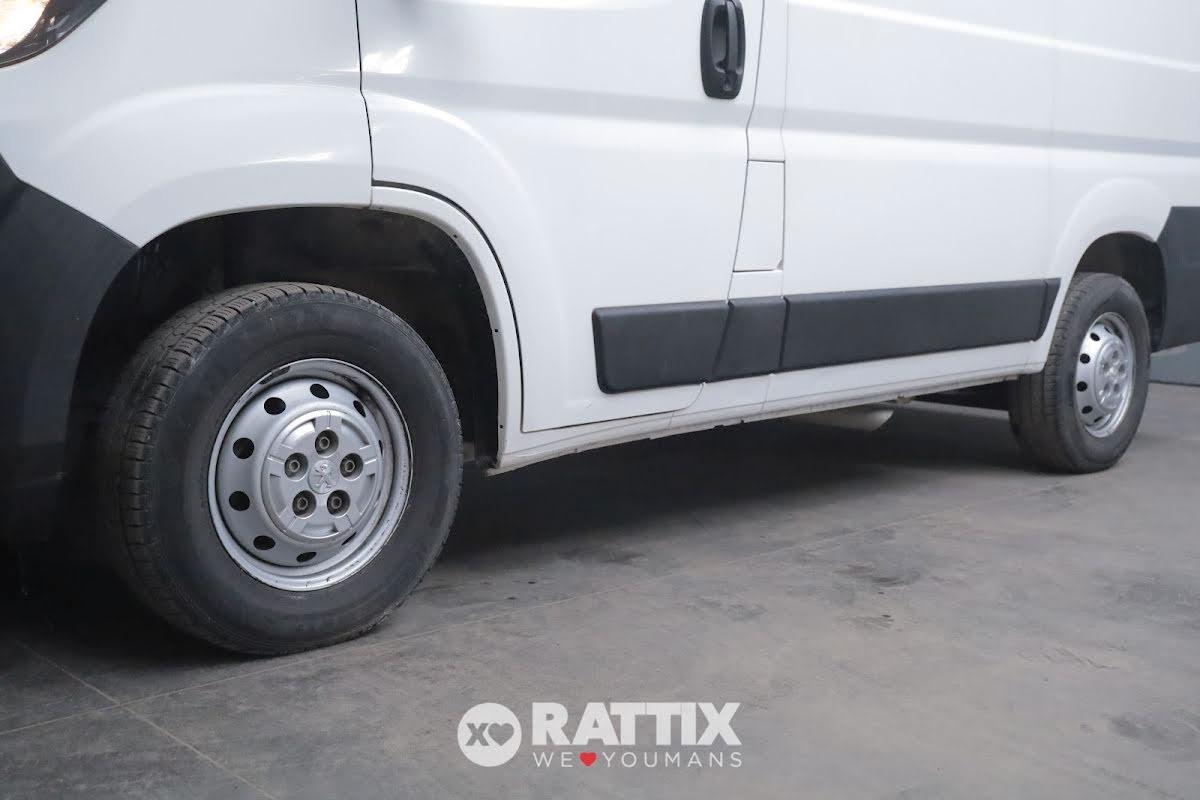 Peugeot Boxer 328 2.2 BlueHDI 120CV L1H1 Autocarro (IVA ESCLUSA)