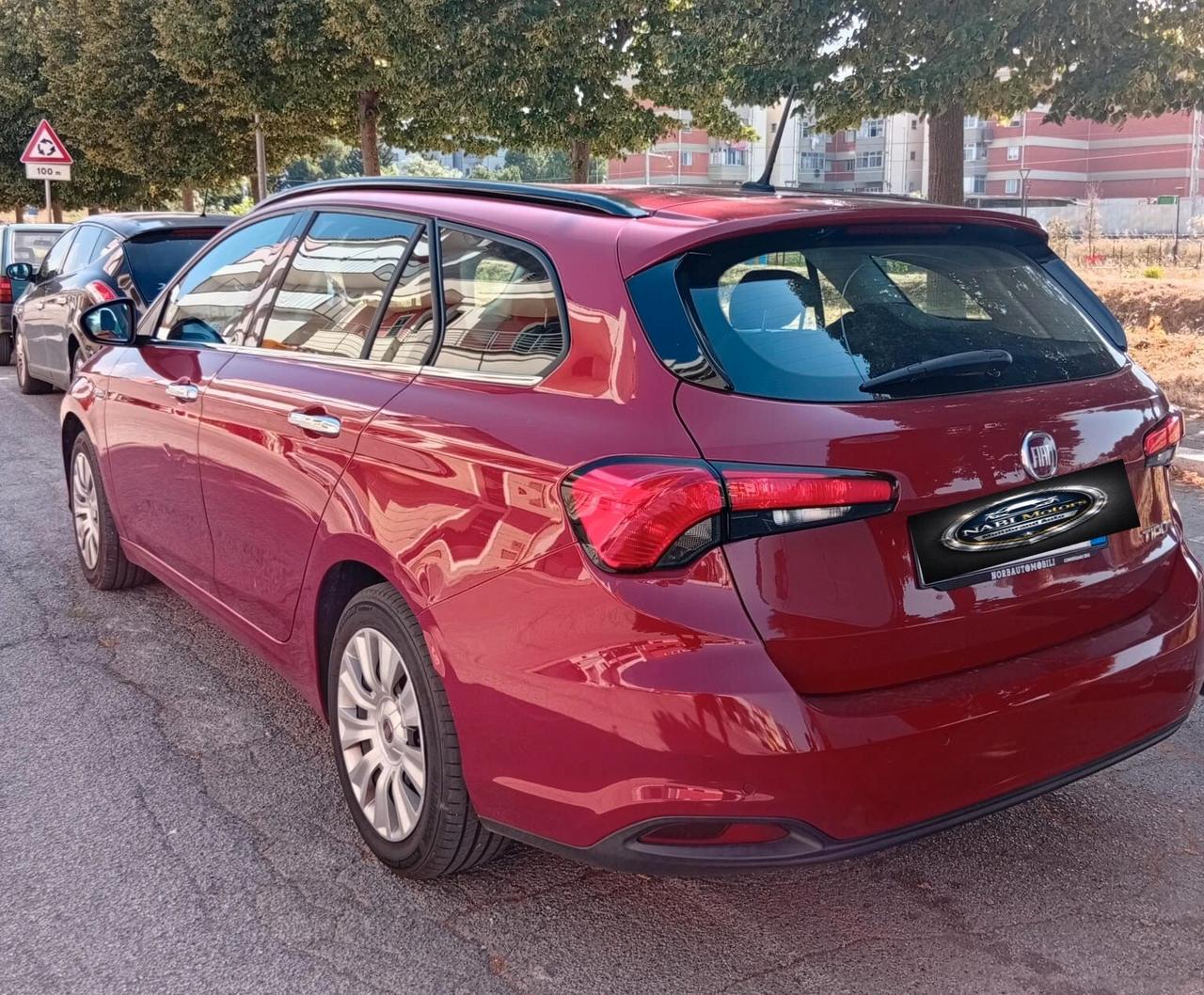 Fiat Tipo 1.6 Mjt S&S SW Lounge *CAMBIO AUTOMATICO*