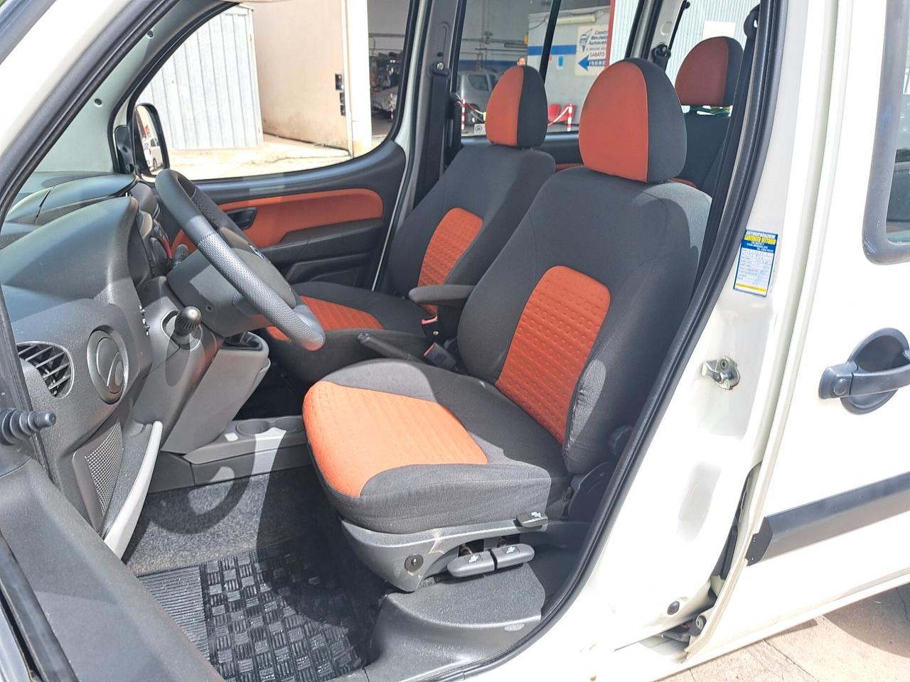 Fiat Doblò 1.9 MJT PEDANA DISABILI TETTO ALTO