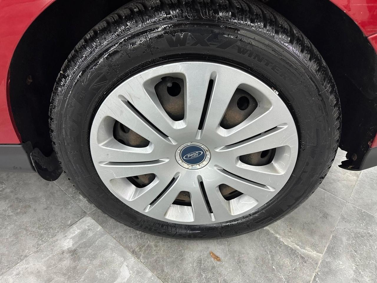 Ford Focus 5p 1.8 tdci Titanium *MOTORE REVISIONATO*