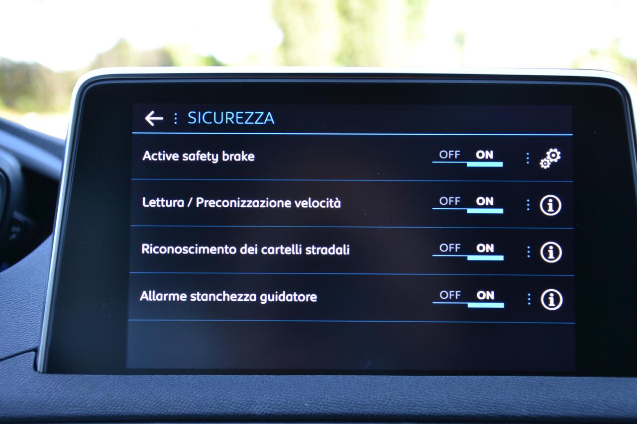 Peugeot 5008 1.5 HDi 130CV EAT8 7 POSTI **KM10000*PREZZO VERO*