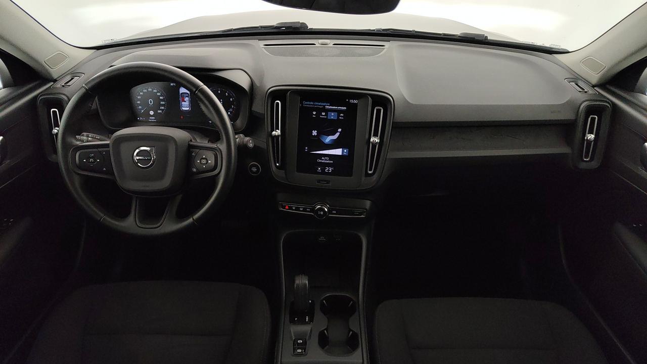 VOLVO XC40 1.5 t2 Momentum Core auto my21